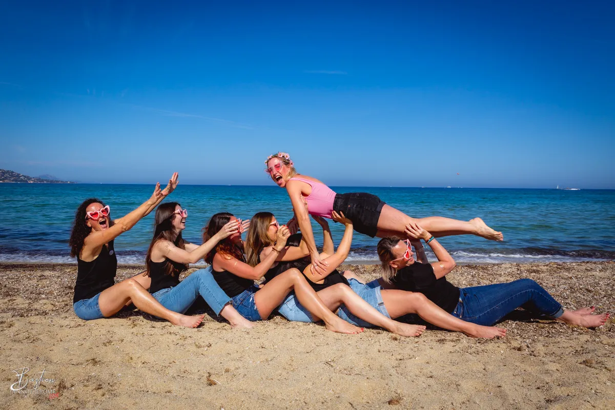 Shooting photo EVJF sur la Promenade des Anglais